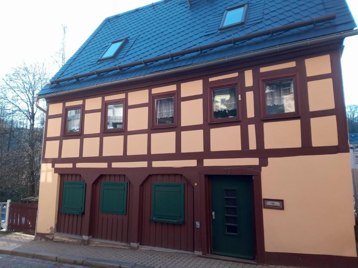 Zum Sebnitzer Hirsch Apartment Sebnitz